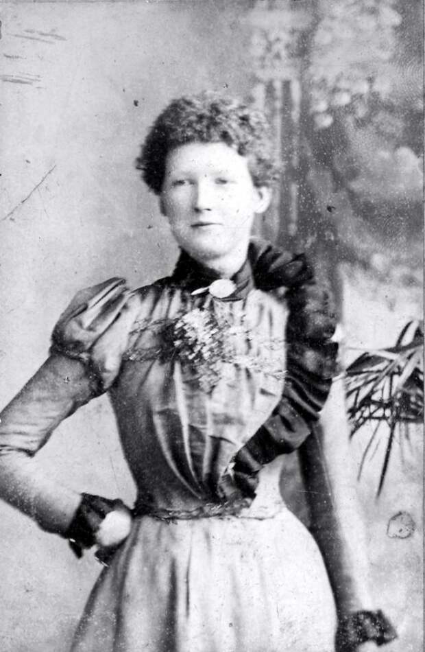 Victorian Women in the 19th Century (15).jpg Victorian Women in the 19th Century (15).jpg