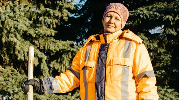 Первая и единственная: какие профессии в области ЖКХ осваивают москвички