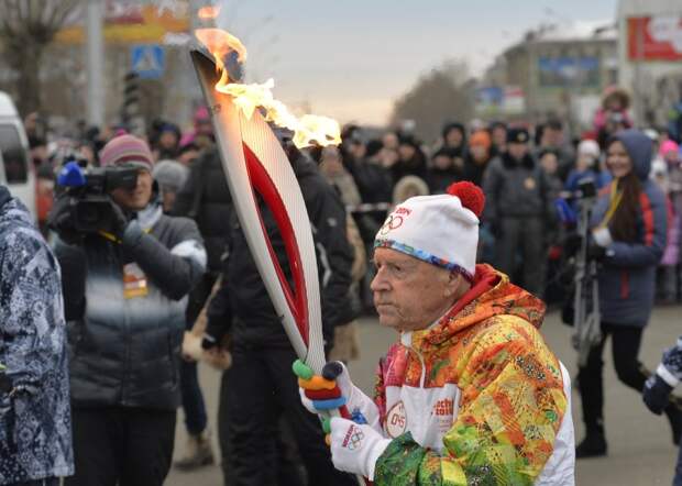 Самые яркие моменты путешествия Олимпийского огня 2014, глазами иностранных журналистов olympicfire14 Самые яркие моменты путешествия Олимпийского огня 2014, глазами иностранных журналистов