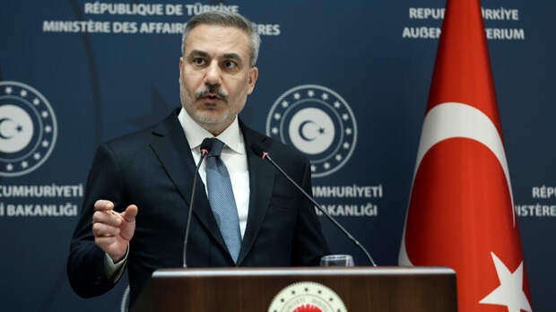 Фидан призвал Иран не идти на авантюры на территории Турции