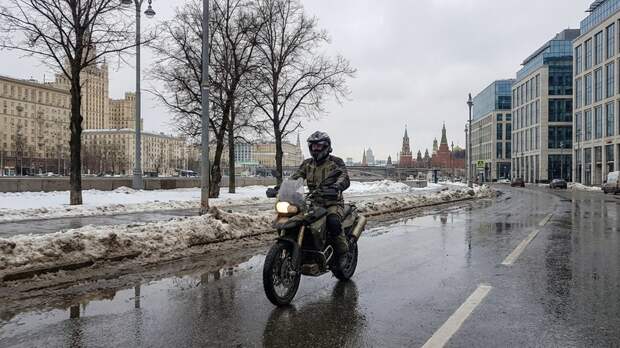 Автоэксперт Егоров: асфальт ещё недостаточно прогрелся для поездок на мотоцикле