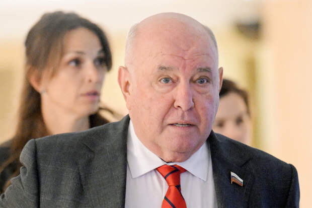 В России отреагировали на заявления Трампа относительно поставок оружия Киеву