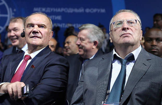 СМИ: Жириновский и Зюганов ищут встречи с Путиным