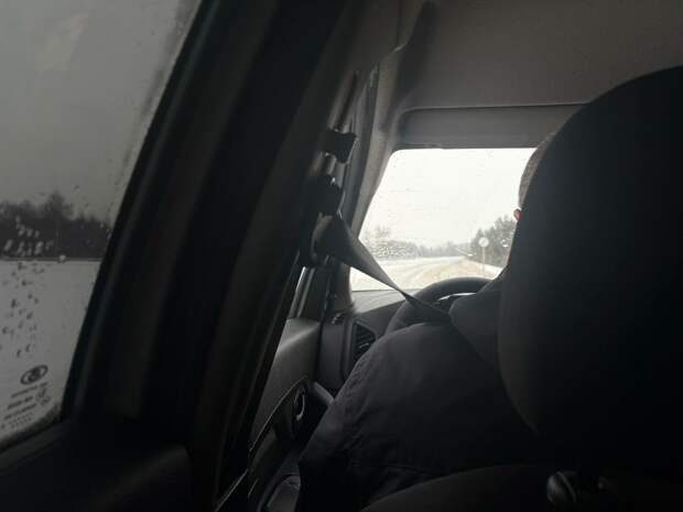 В Петербурге и Ленобласти подорожали "китайцы" и отечественные авто