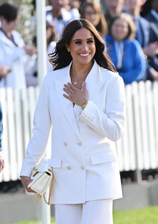 Невестка Валерии предстала в стильном луке