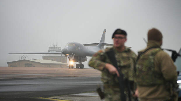 Верховный лидер Ирана призвал страны Ближнего Востока закрыть базы США в регионе