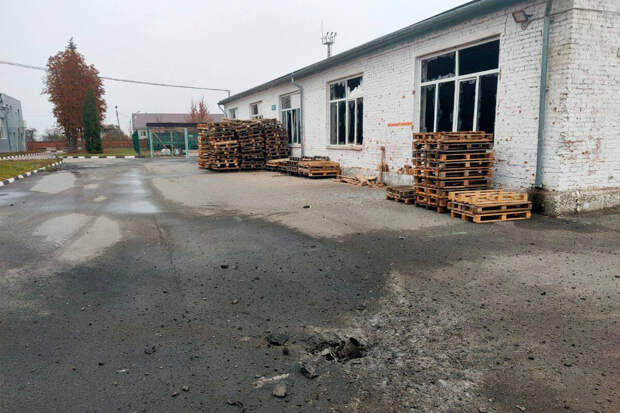 Гладков: дроны ВСУ нанесли урон двум предприятиям в городе Шебекино