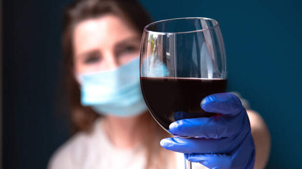 Свою норму знаем: правда ли, что в России стали меньше пить