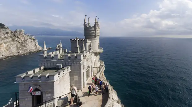 Украинский дипломат предложил отобрать у России Крым силой