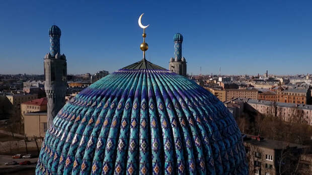 Праздник Ураза-Байрам  20 марта ограничит движение в центре Петербурга