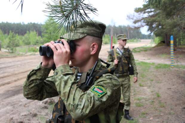 Пограничники Белоруссии получили приказ стрелять без предупреждения по польским военным - нарушителям границы
