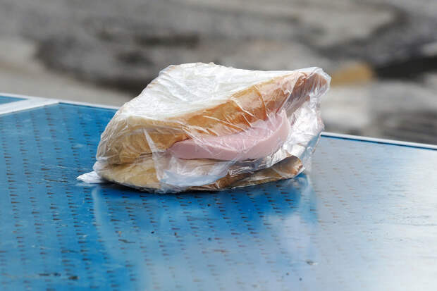 Ударили по «точке смерти»: киевлян просят запасаться едой и водой