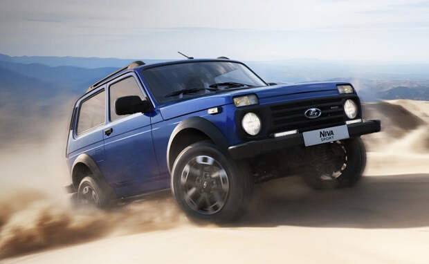 Новая Lada Niva Sport за 1,7 млн рублей на выставке оказалась ржавой и с утечкой масла