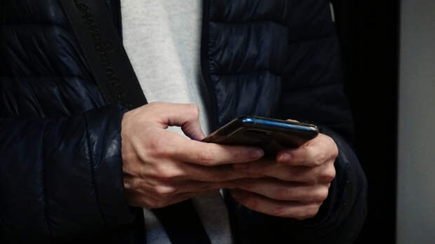 Путин подписал закон о приостановке услуг связи по требованию ФСБ