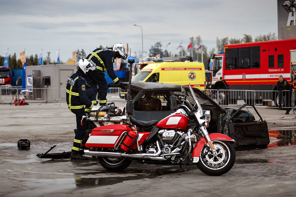 Крутые спасатели: зачем МЧС мотоциклы Harley-Davidson