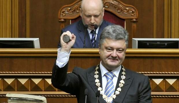 Порошенко закрывает границу с Россией