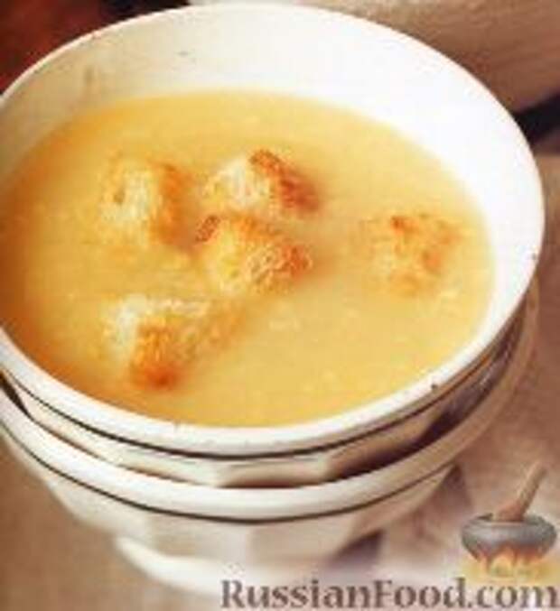 Фото к рецепту: Чесночный суп с крутонами