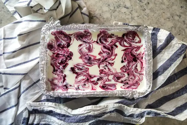 Фото: Батончики-мюсли с кокосовым йогуртом и ягодами #постныйстол: шаг 10 Батончики-мюсли с кокосовым йогуртом и ягодами #постныйстол: шаг 10