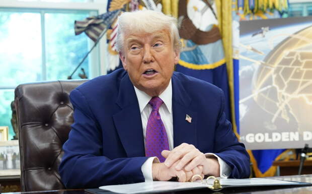 Трамп проводит совещание с разведкой на фоне войны на Ближнем Востоке