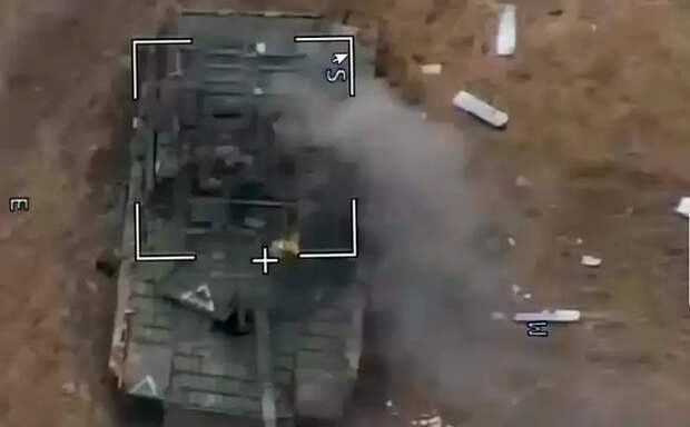 Показаны кадры подбитого «Ланцетом» танка Abrams ВСУ в курском приграничье