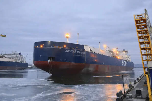 Что значит для РФ начало работы первого ледового танкера «Алексей Косыгин»