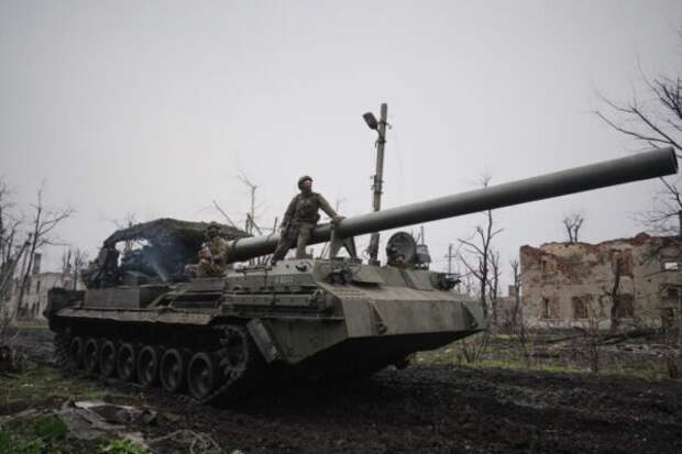 Минобороны: ансамбль им. Александрова выступил для бойцов в зоне СВО