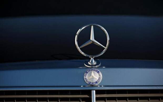 Mercedes-Benz 190E 2.5-16 Evolution II — очень редкий и желанный зверь