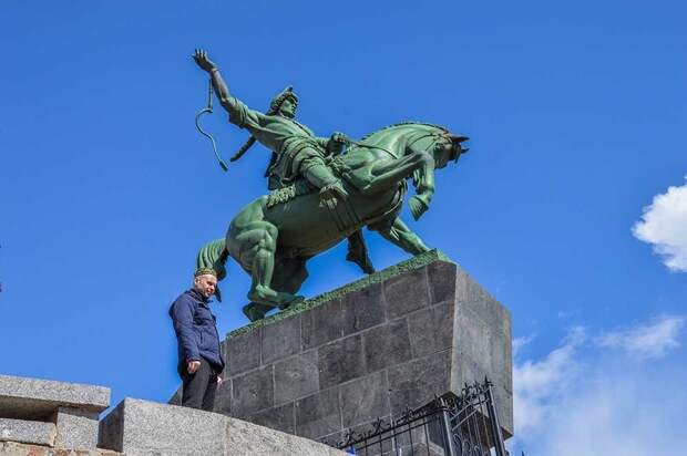 Салават Юлаев: как бунтовщик попал на герб Башкортостана
