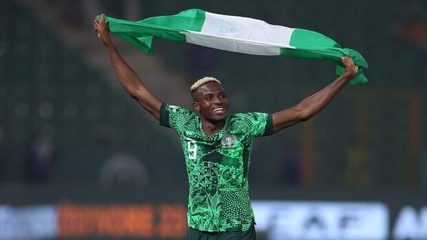 Гол и передача Осимхена принесли победу Нигерии над Алжиром и оформили выход в полуфинал Кубка Африки