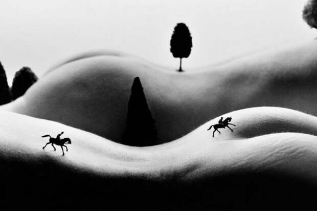 Фотограф, который смотрит на обнажённые тела, а видит восхитительные пейзажи