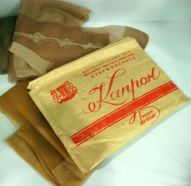 Капроновые колготки не изготавливала советская швейная промышленность. / Фото: bracatus.com