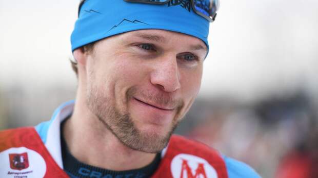 «Вся Россия знает футболистов, которые ничего не добились, а лыжники в нашей стране не популярны», — Панжинский