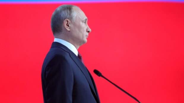 Путин посоветовал новым губернаторам чутко относиться к народу