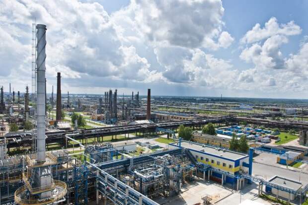 Белоруссия будет получать российскую нефть через Клайпеду
