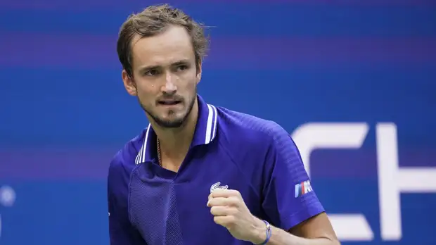 Первый тренер Медведева: рада, что Даниил держит российский теннис на своих плечах