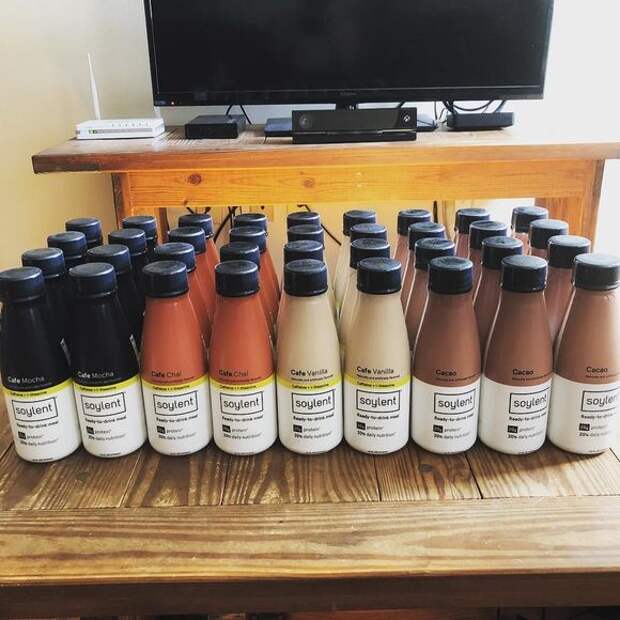 Cacao Soylent and caffeinated cafe mocha, chai, cafe vanilla Soylent.