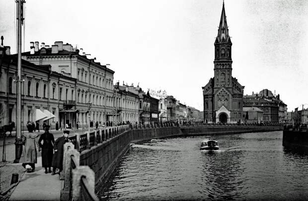 Дворцы на дрова. 10 архитектурных памятников, которых лишился Петербург