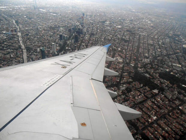 Through an Airplane Window 13 Мир из иллюминатора