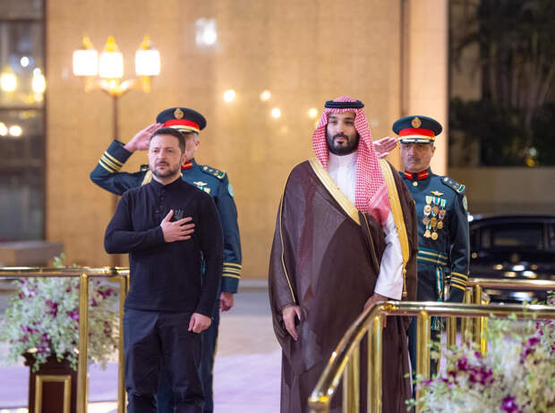 Зеленский ждал поддержки, но получил требования от Трампа: что задумали в Белом доме