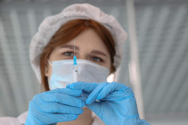 Первая отечественная вакцина от рака шейки матки. Почему ее будут ставить детям?