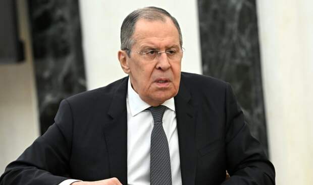 Лавров: Россия видит попытки Запада «разыграть ядерную карту»