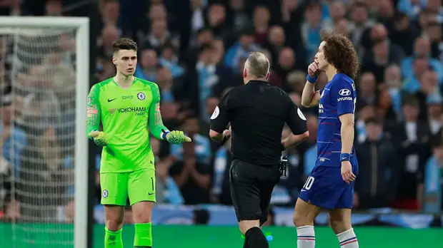 «Нужно оставить этот инцидент позади»: чем завершился конфликт между тренером Сарри и вратарём Аррисабалагой