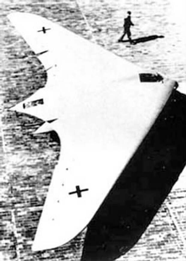 Реальное "летающее крыло" Гитлера из числа захваченных американцами