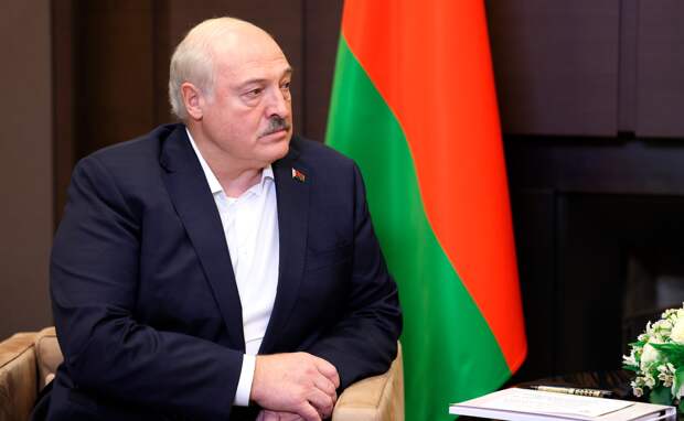 Лукашенко предупредил Украину о риске потере государственности: "Патовая ситуация"
