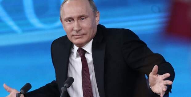 На Украине посоветовали Путину самому разбираться с телеканалами
