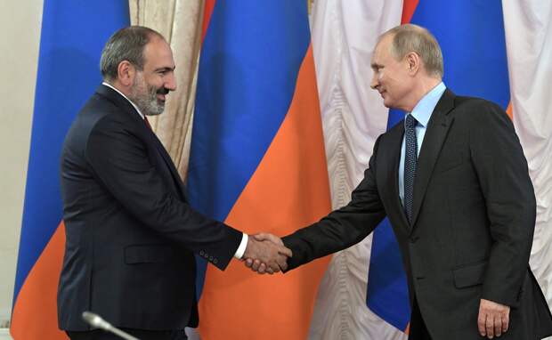 Путин и Пашинян по телефону обсудили ситуацию в Нагорном Карабахе