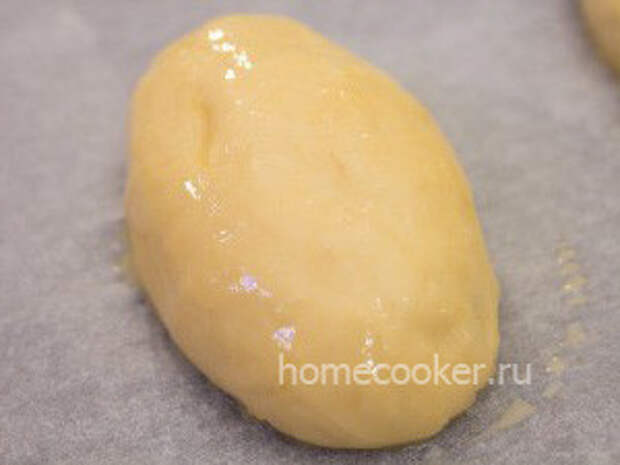 Pirozhok smazan maslom 300x225 Дрожжевые пирожки