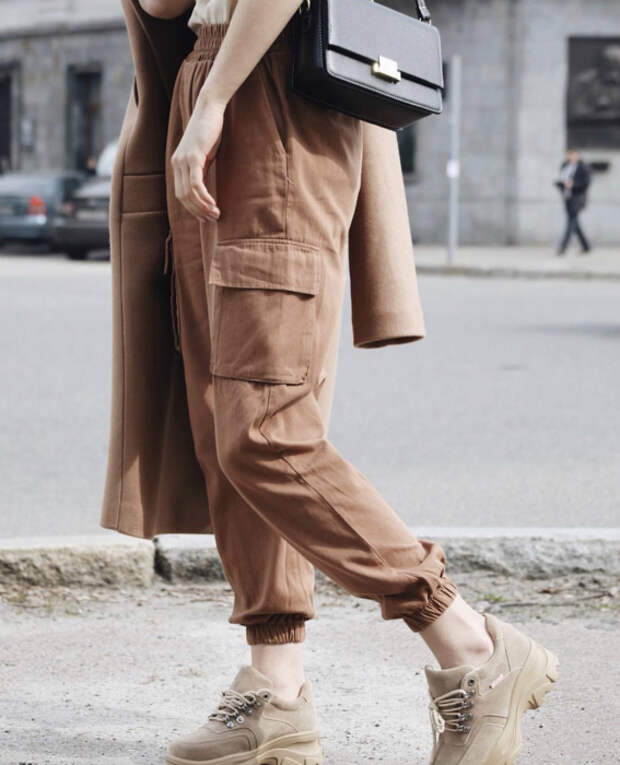 Удобные брюки карго. | Фото: Lady For Lady.