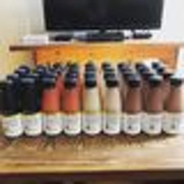 Cacao Soylent and caffeinated cafe mocha, chai, cafe vanilla Soylent.