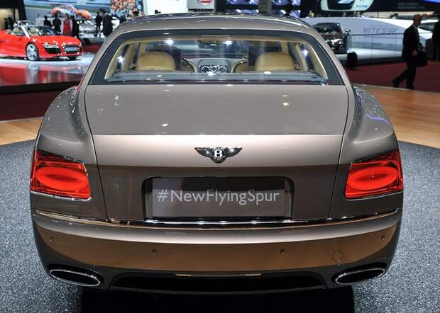 Bentley Flying Spur W12. Больше чем автомобиль.